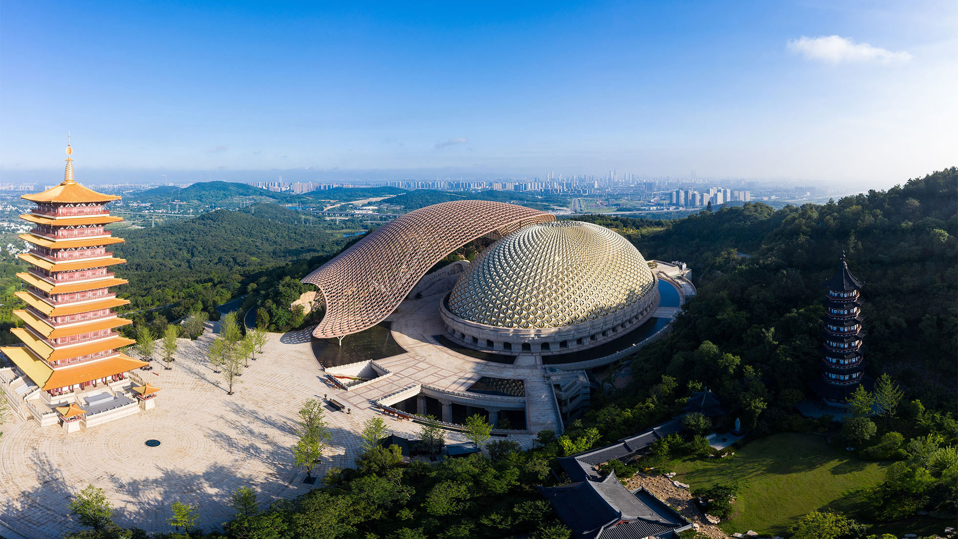 Have a date with Spring in Nanjing